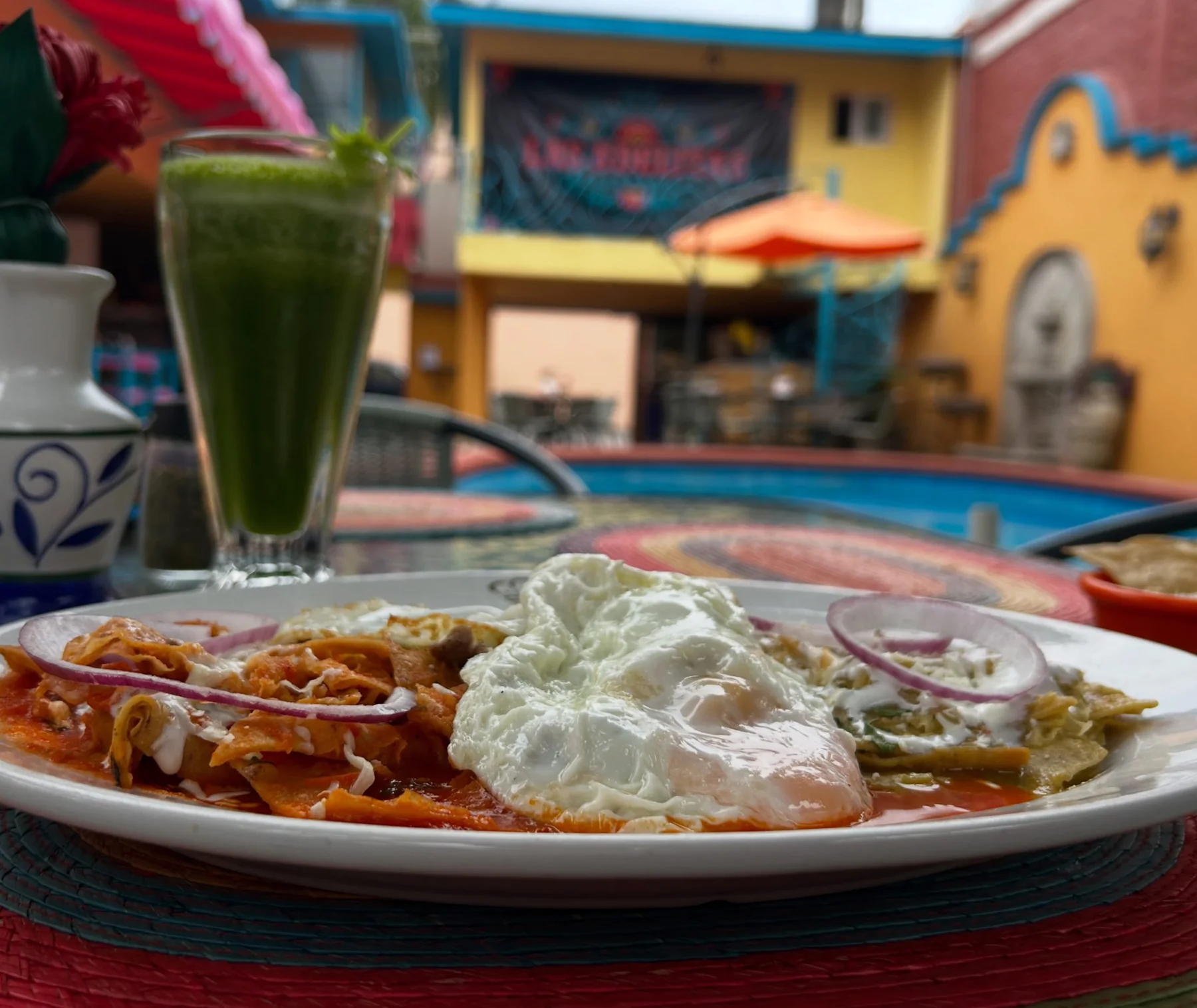 Chilaquiles con huevo